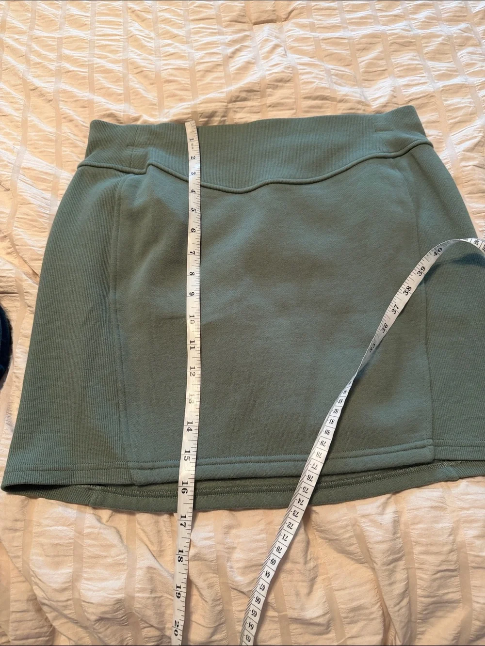 Lululemon scuba high rise mini skirt eucalyptus size large - Picture 6 of 6